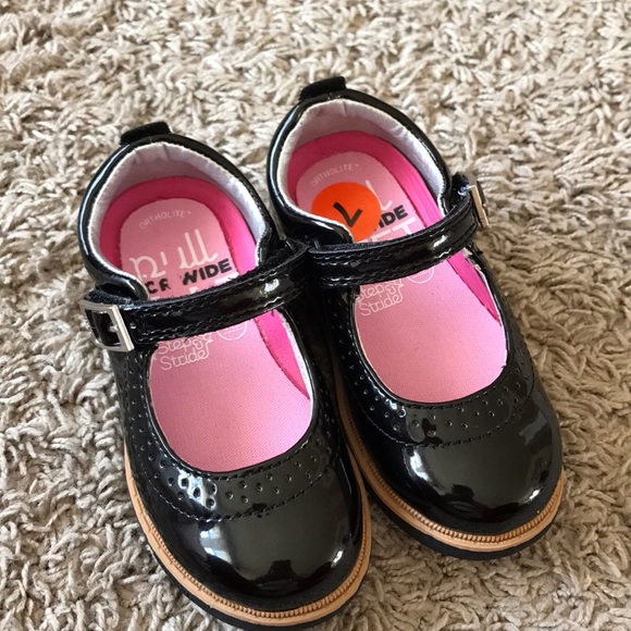 step and stride baby shoes